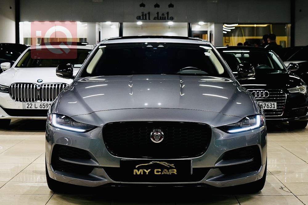 جاگوار XE